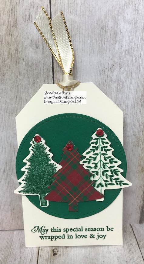 Perfectly Plaid Bundle is perfect for making Christmas Tags. Details on my blog here: https://wp.me/p59VWq-arf #tags #christmas #stampinup #thestampcamp