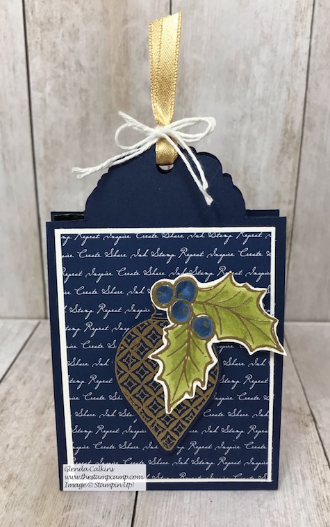 The Scallop Tag Topper punch isn't just for tags; check out this beautiful treat holder and gift card holder all in one. Details on my blog: https://wp.me/p59VWq-aAI #stampinup #thestampcamp #tagpunch #giftcardholder