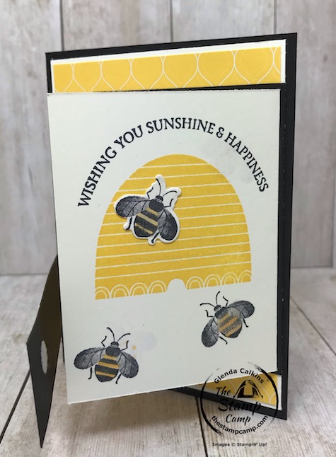The Honey Bee Bundle is the perfect stamp set to create a Mother's Day or Birthday Card/Gift Card Holder all in one. This fun fold card will be a hit. Details are on my blog here: https://wp.me/p59VWq-aYz #stampinup #mothersday #giftcardholder #thestampcamp