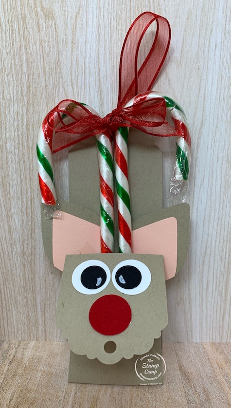 It's Make It Monday and today's project is this super cute Reindeer Treat Holder created with Stampin' Up! punches, circles and ornament punches and the Scallop Tag Topper Punch. You can either hang these on your tree or place them on your Christmas Gifts. #thestampcamp #glendasblog #stampinup