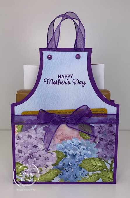 Make It Monday Today I'm going to show you how to create a Mother's Day Gift that all Mom's would love to Receive! Who doesn't like Chocolates and Gift Cards? #thestampcamp #stampiup #mothersday